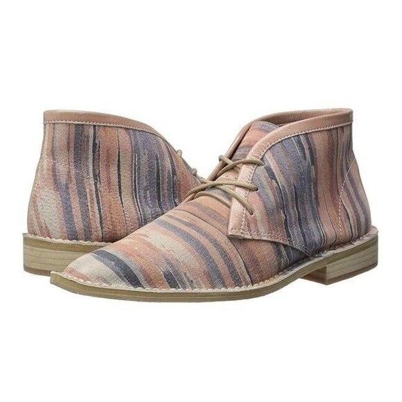 Kelsi Dagger Walworth Chukka Lace Up Booties Size 8 Striped Leather Almond Toe - Picture 1 of 12